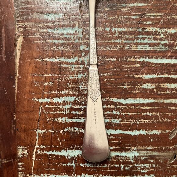 ANTIQUE 1879 REED & BARTON SILVERPLATE FISH SERVER! ORNATE! 11.5” - Picture 9 of 12